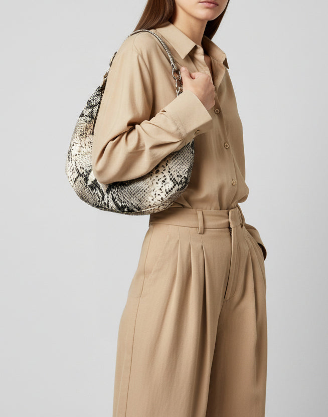 The Piccola Ring Bag